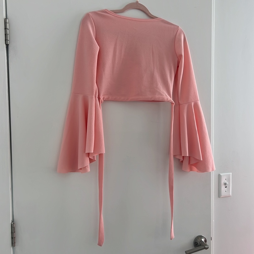 Pink crop top - Picture 2 of 2